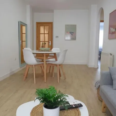 Precioso Piso De 2 *